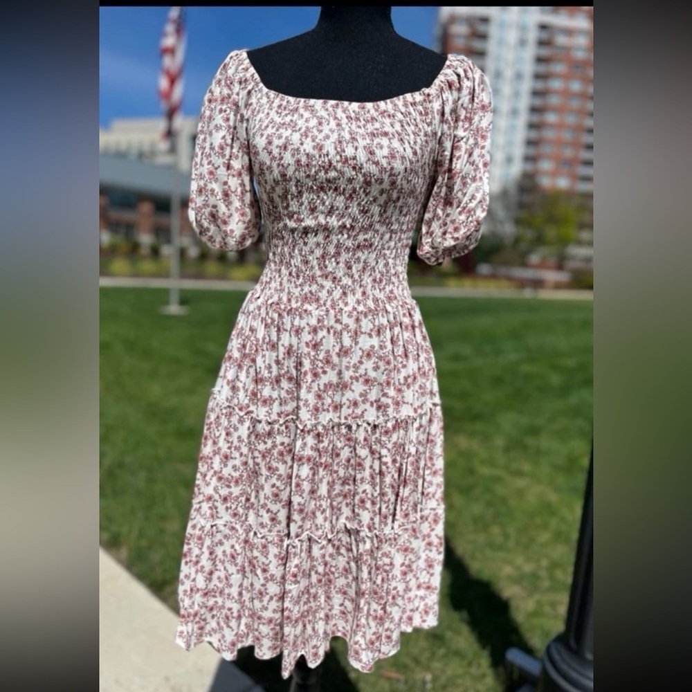 Floral Smocked Dress Linen/Rayon Tiered Summer Dress knee length fits S/M/L